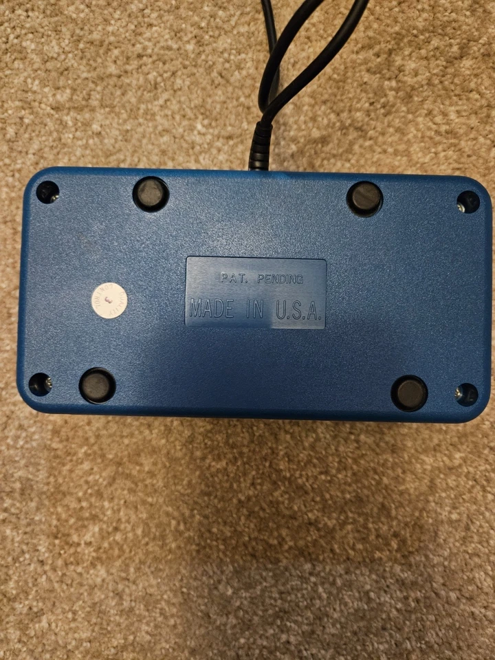 Lote de mandos Atari incluye pista y campo, joystick, paletas (leer descripción) Foto 4 de 4