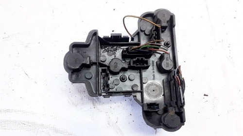 1H6945257 Lampenträger Rücklicht Rückleuchte innen Heckklappe  DE867663-50