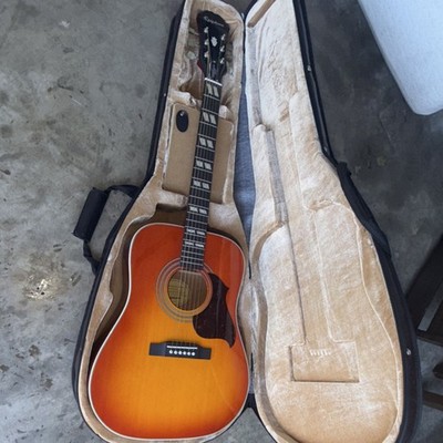 Epiphone Hummingbird Artist/FC Sunburst Acoustic Guitar with Case