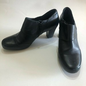 clarks womens black booties