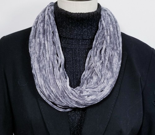 Sciarpe infinite donna velluto morbido con chiusura magnetica accessorio - Foto 2 di 19