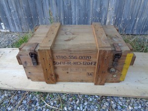 Antigua Caja Militar de Madera À Munición Caja - Herramienta Militaria