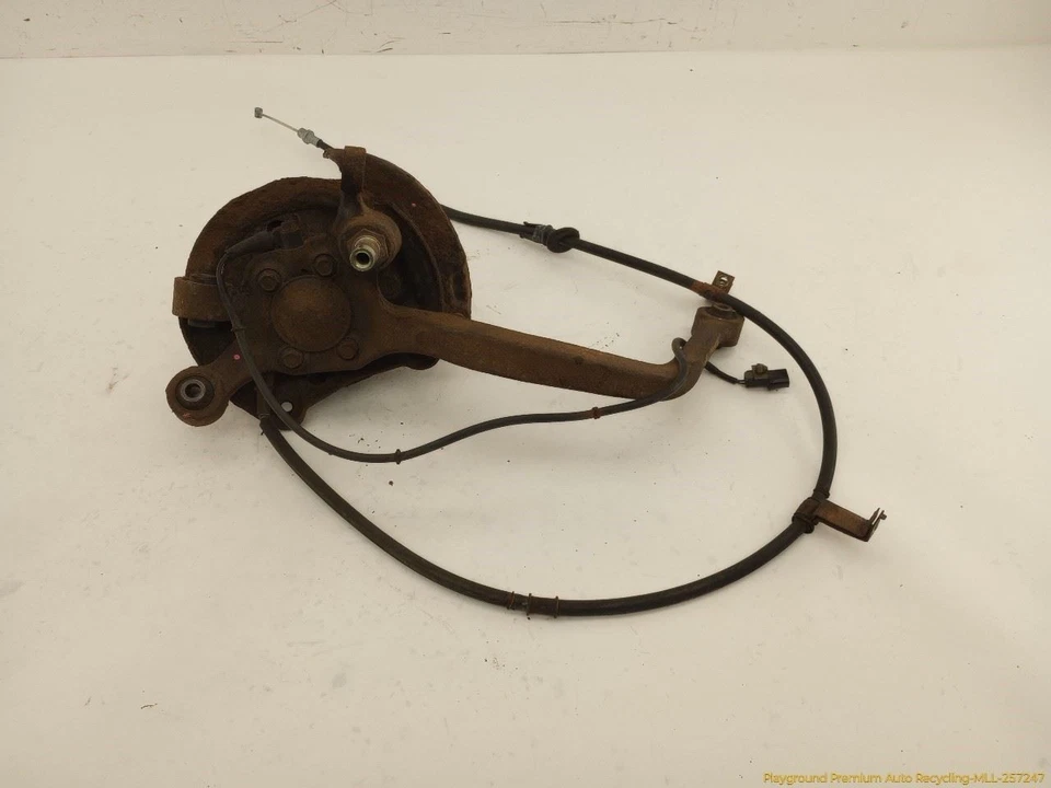 Mitsubishi Eclipse Spyder Driver Left Rear Spindle Knuckle Hub Fits 1997-2005 97 - Image 2 of 4