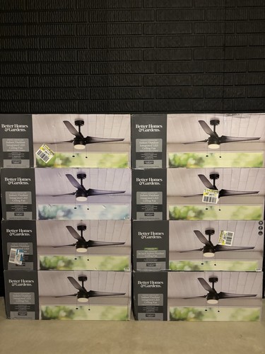 Better Homes & Gardens 56” Black Indoor/Outdoor Ceiling Fan with 3 Blades, Light - Picture 12 of 12