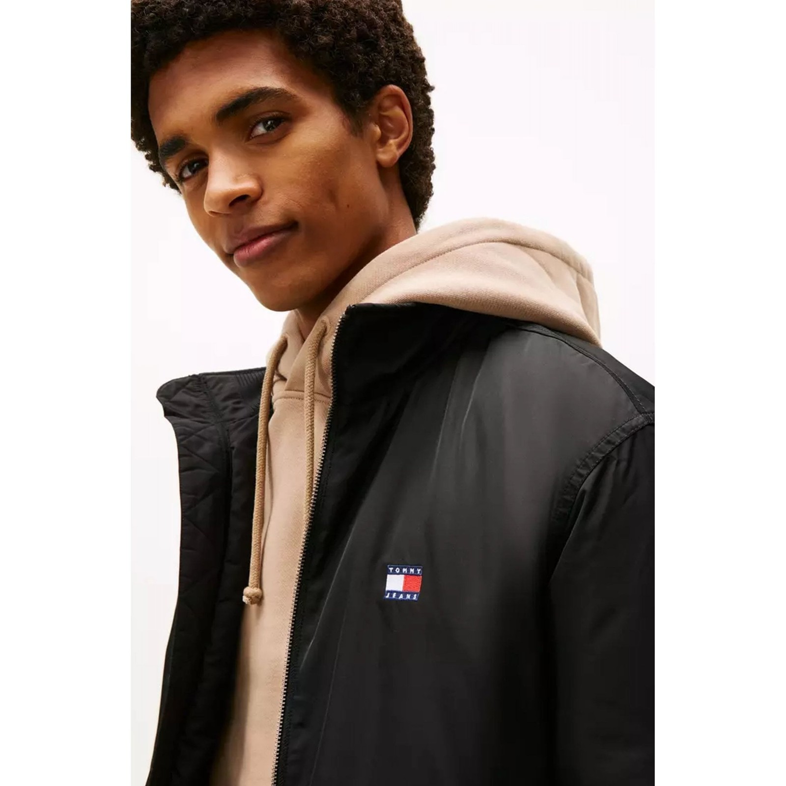 Tommy Jeans | DM22720 Essential Waterproof Padded Standup Collar Jacket - Black image 4