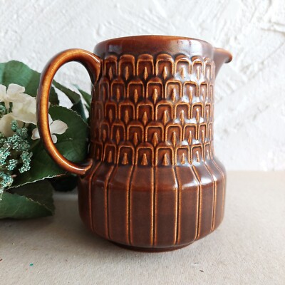 Mid-century Wedgwood Pennine pattern  |  Medium jug  |  Approx 700ml capacity