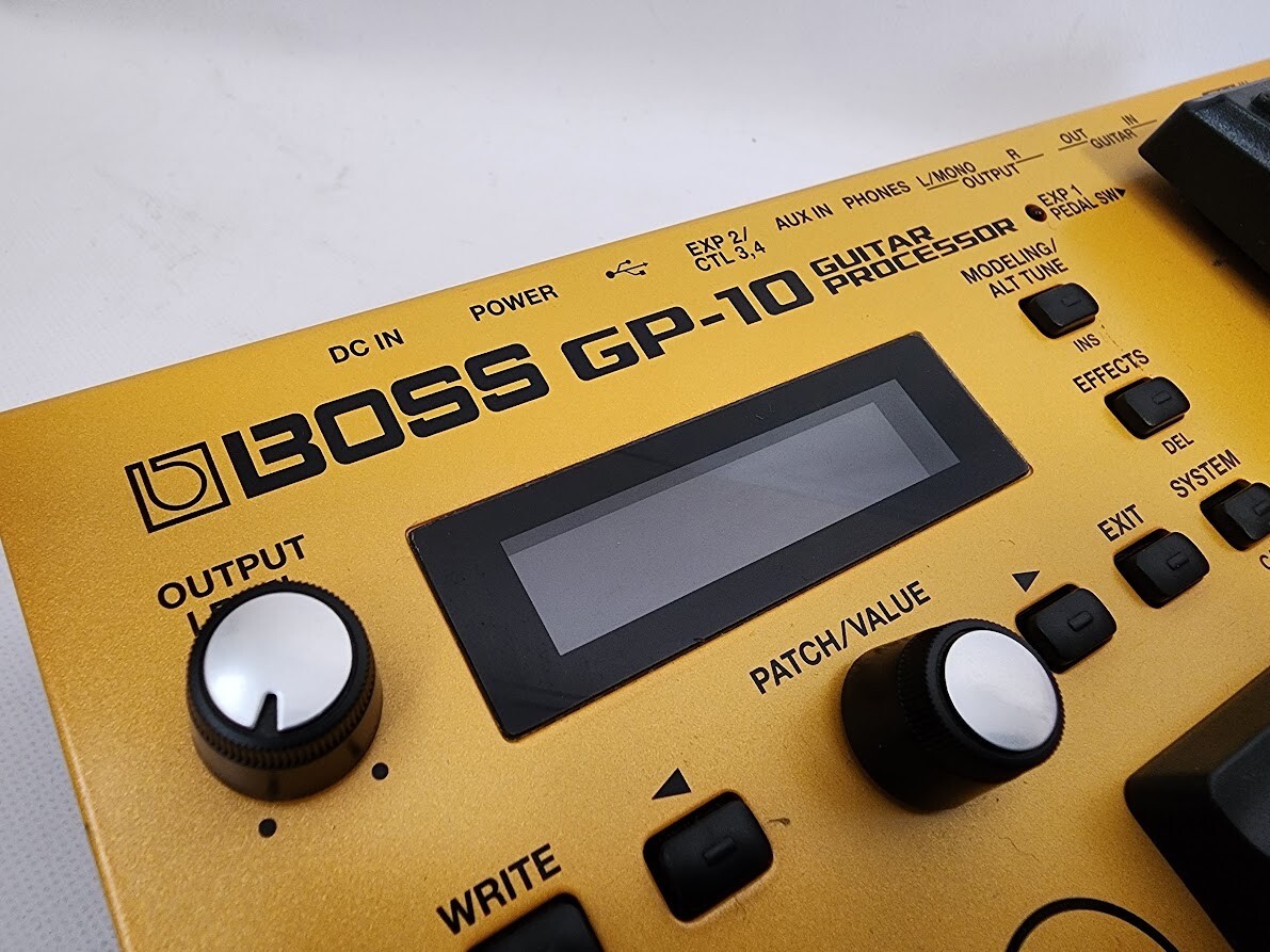 BOSS ボス GP-10 GUITAR PROCESSOR BOSS GP-10 Guitar Processor - Powerful Effects & Modeling