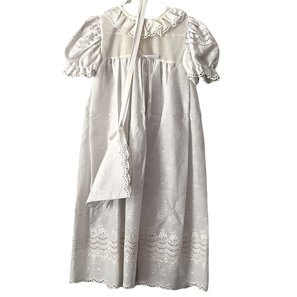 Alexis USA White Eyelet Christening Gown Size Months With