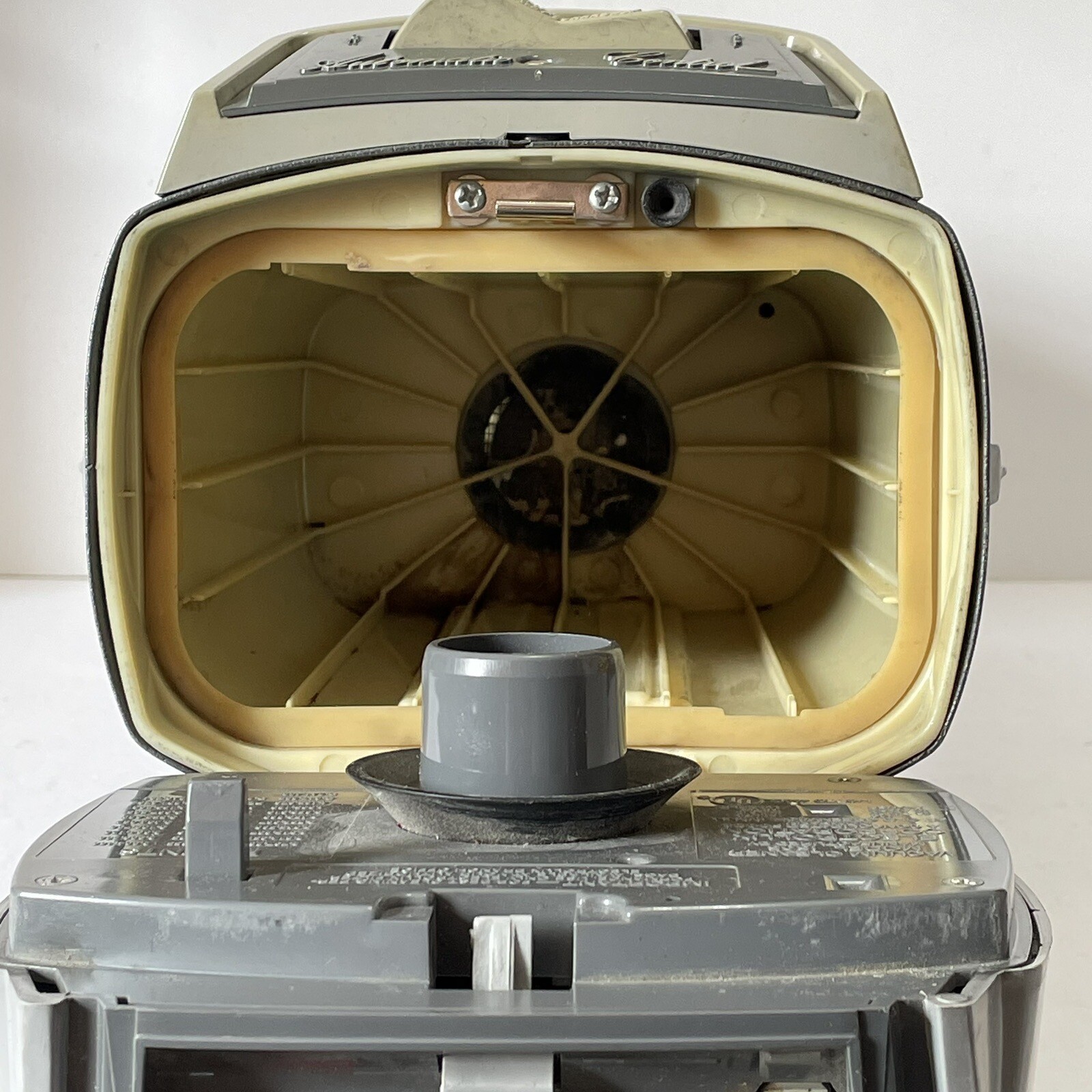 ELECTROLUX CANISTER VACUUM CLEANER SILVERADO DELUXE 1505 Base Unit