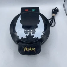 Uncanny Brands Marvel Classic Venom Waffle Maker - TESTED USED