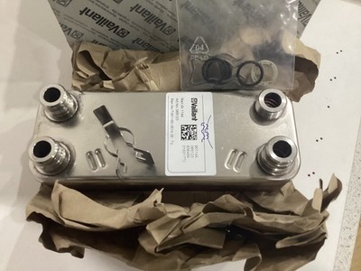 Vaillant 065131 Warmwasserwärmetauscher 12 Platten Turbomax Pro Plus 0020073795
