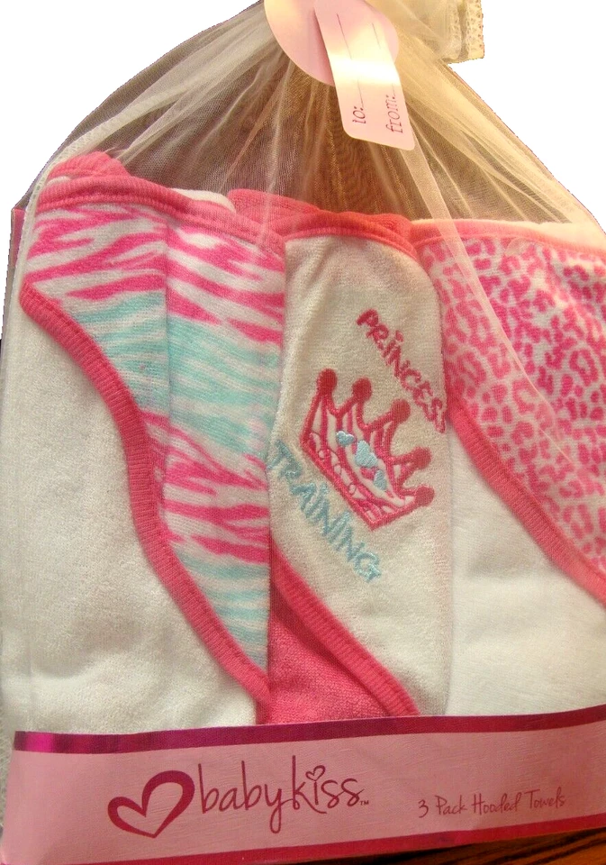 BABY KISS 3-Pack Infant Hooded Towels Gift Set Pink PRINCESS IN TRAINING     847 - Image 2 of 3