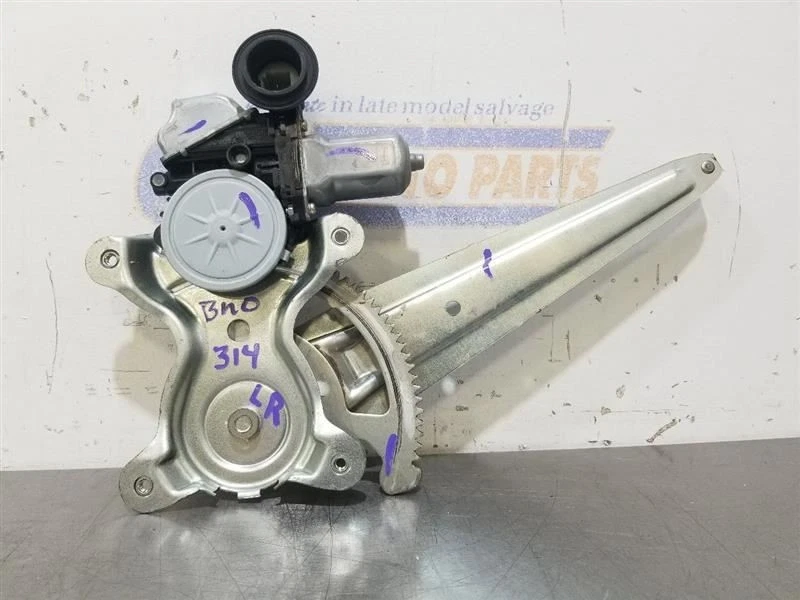 11 2011 LEXUS LX570 OEM DRIVER LEFT REAR DOOR WINDOW REGULATOR  - Image 2 of 4