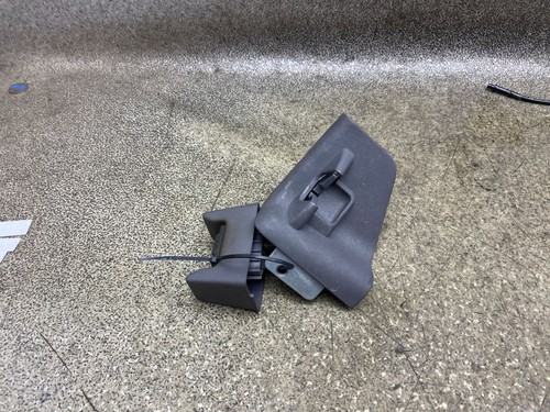 Convertible roof latch