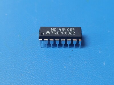 (4 PCS) MC145406P MOT Line Transceiver 1 Func 3 Driver 3 Rcvr CMOS PDIP16