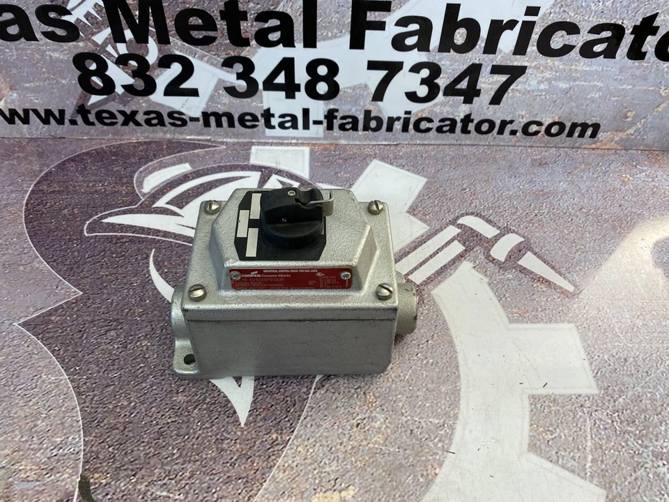 Cooper EDSC21275 S635 防爆操作选择器开关站 600VAC — 第 3/4 张图片