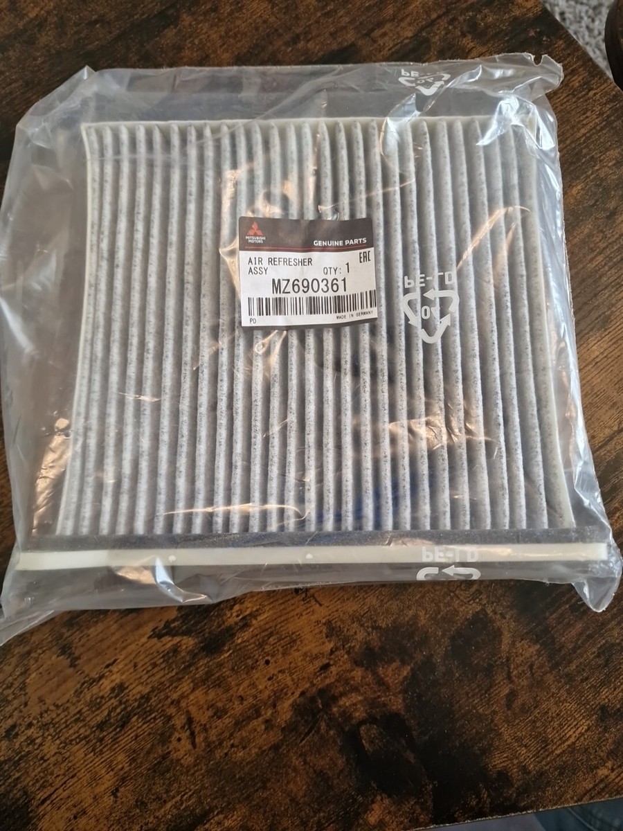 GENUINE NEW Cabin Filter 1987432426 Bosch MME61701 MN185231