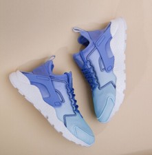blue nike huarache womens