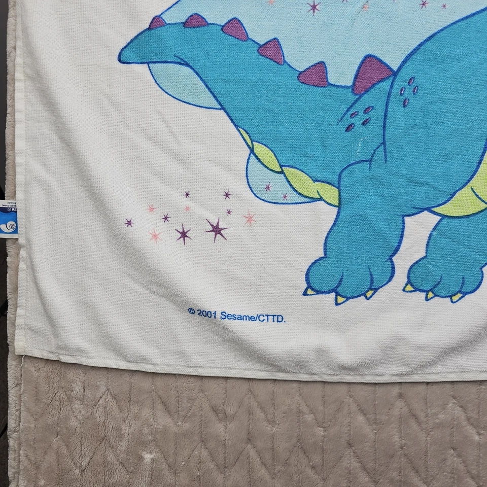 Toalla De Colección 2001 Deadstock Dragon Tales 30x58 Niños Fantasía Mágica Dragones Foto 2 de 3