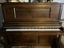 1875 Jesse French & Son Player Piano. Great Condition And Keys All Working.