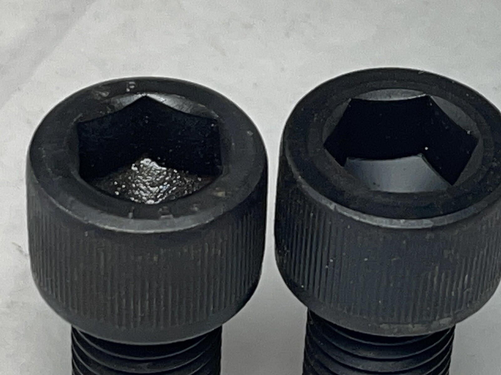 Viti Testa Cilindrica Brugola M2.5 X 3-20mm | 10 Pezzi Acciaio 12.9 Con Chiave Esagonale
