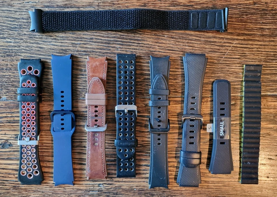 Samsung Galaxy Watch4 Classic, photo 3 sur 3