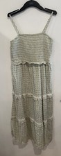 Universal Thread Green Floral Tiered Ruffle Smocked Sz M Cottage Core Sundress