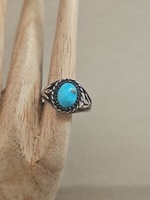 VINTAGE NAVAJO STERLING SILVER TURQUOISE ORNATE DESIGN RING SZ 8 STAMP STERLING