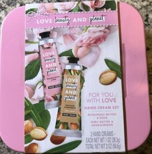 Love Beauty Planet Hand Cream Set Shea Butter/Sandalwood Murumuru Butter Rose