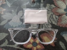 Translucent Clear Reading Glasses Unisex Keyhole Style New 
