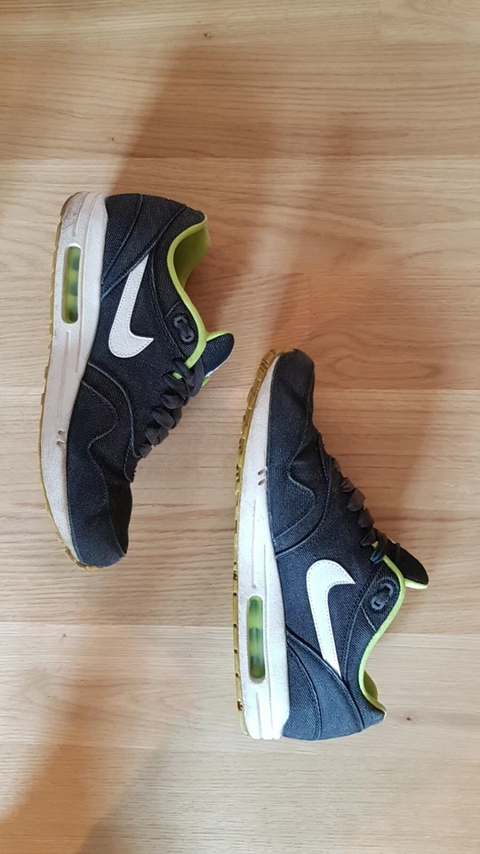 Nike Air Max 1 Sneaker | Schwarz | EU 44 | Gebraucht/Used, Foto 4 von 5