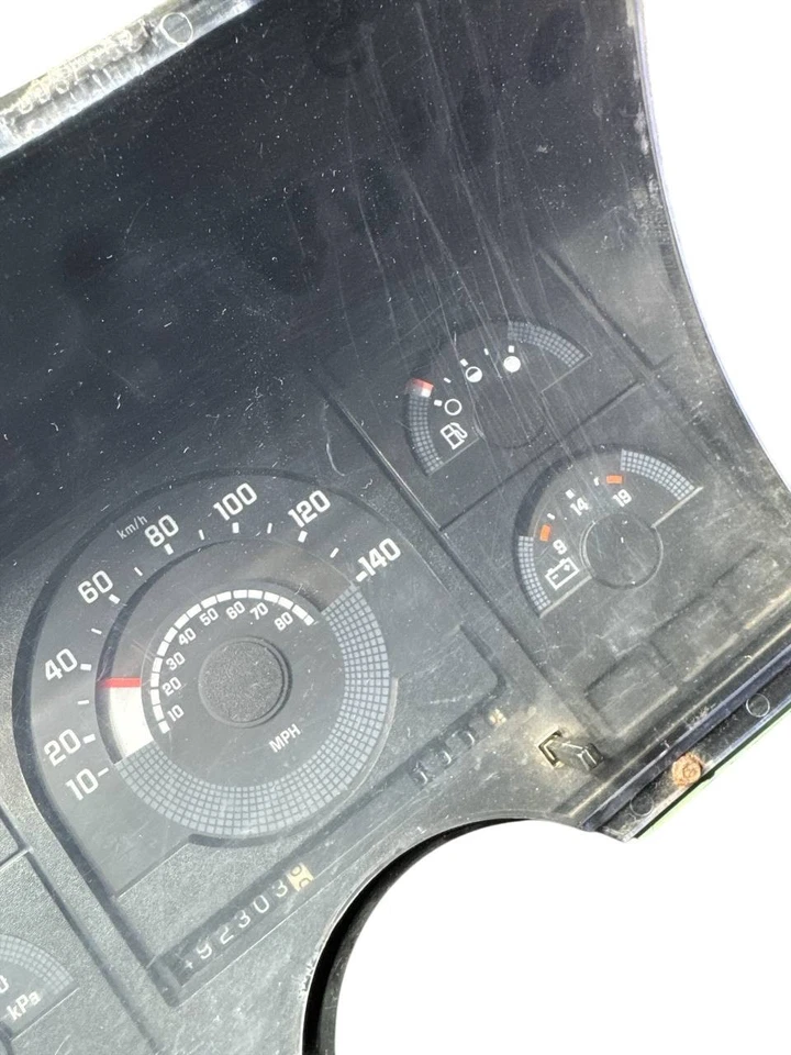 Velocímetro medidor cuadro de instrumentos Chevrolet C-1500 C-2500 Silverado 1988-1991 Foto 3 de 4