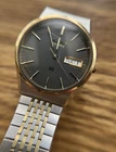 Vintage Seiko Quartz Men's Wristwatch Black Dial Day-Date Two-Tone