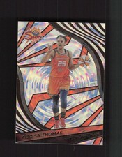 2022 Panini Revolution WNBA #7 Alyssa Thomas Fractal