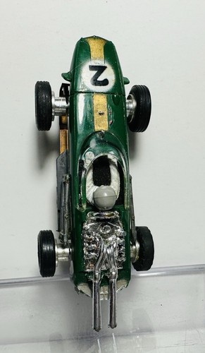 Aurora Vintage Repco Brabham RARE 1960’s Green T-Jet HO Slot Car! Runs! - Picture 5 of 11