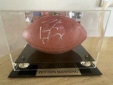 Peyton Manning Cards, Rookie Cards and Memorabilia Buying Guide 6