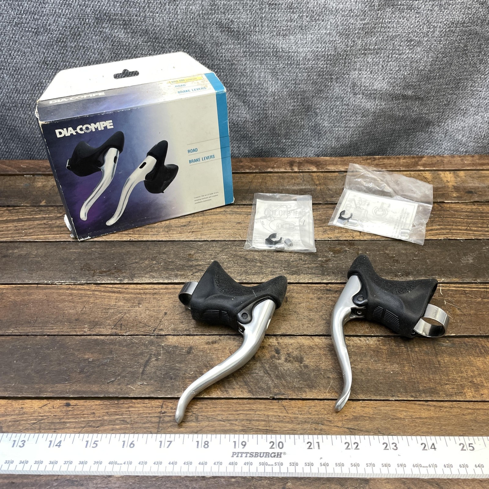Vintage Dia-Compe BRS 400 Compact Brake Lever Set Hoods NOS 