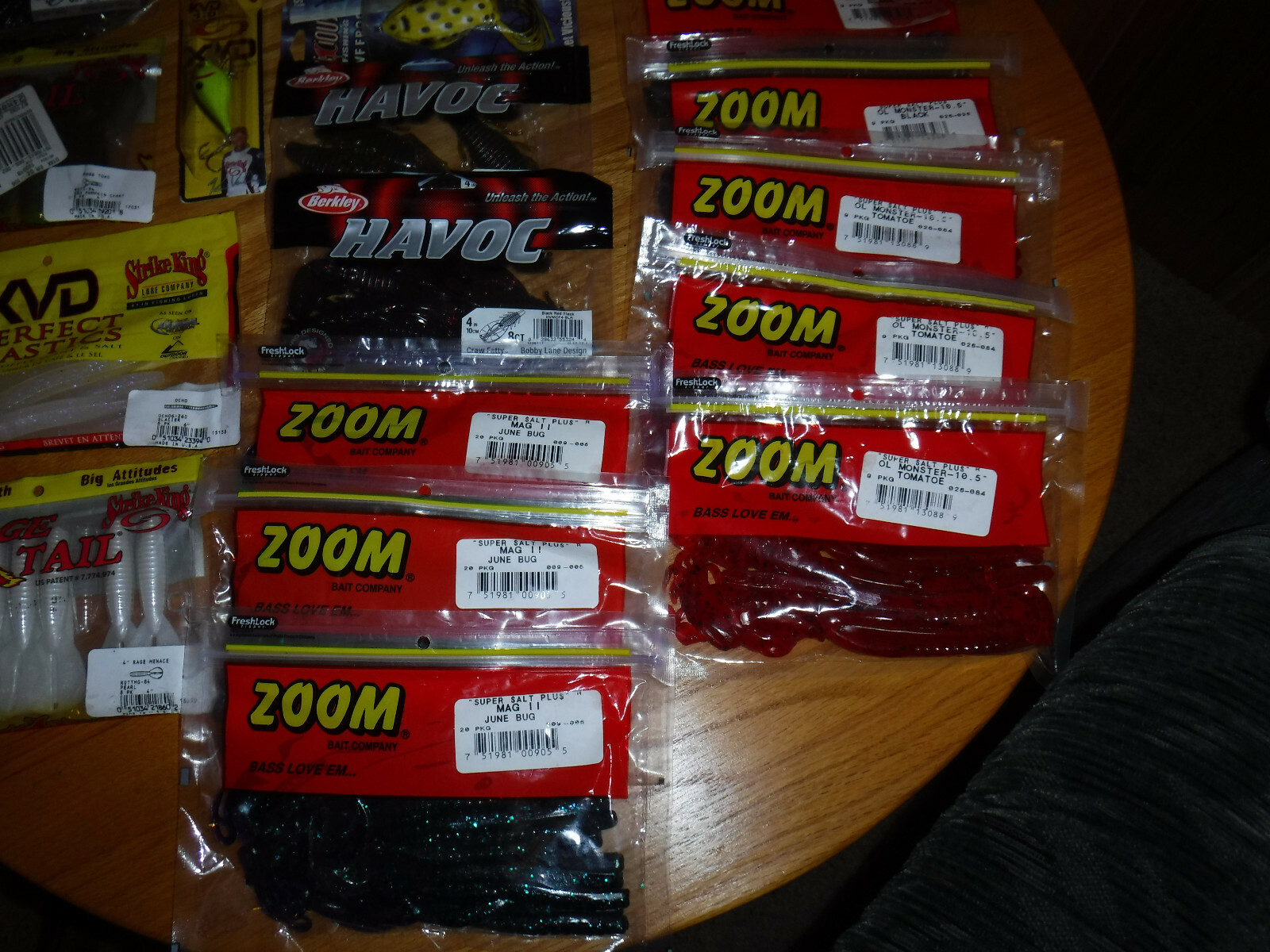 LURE LOCK TACKLE BOX FULL STRIKE KING KVD RAGETAIL ZOOM YUM BERKLEY HAVOC CRAW  - Image 8