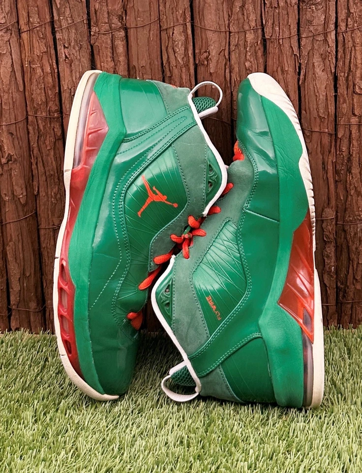 🔥RARO Jordan Melo M8 'Navidad' 2011 Zapatos Tenis US 10 UK 9 EUR 44 28cm Foto 4 de 4