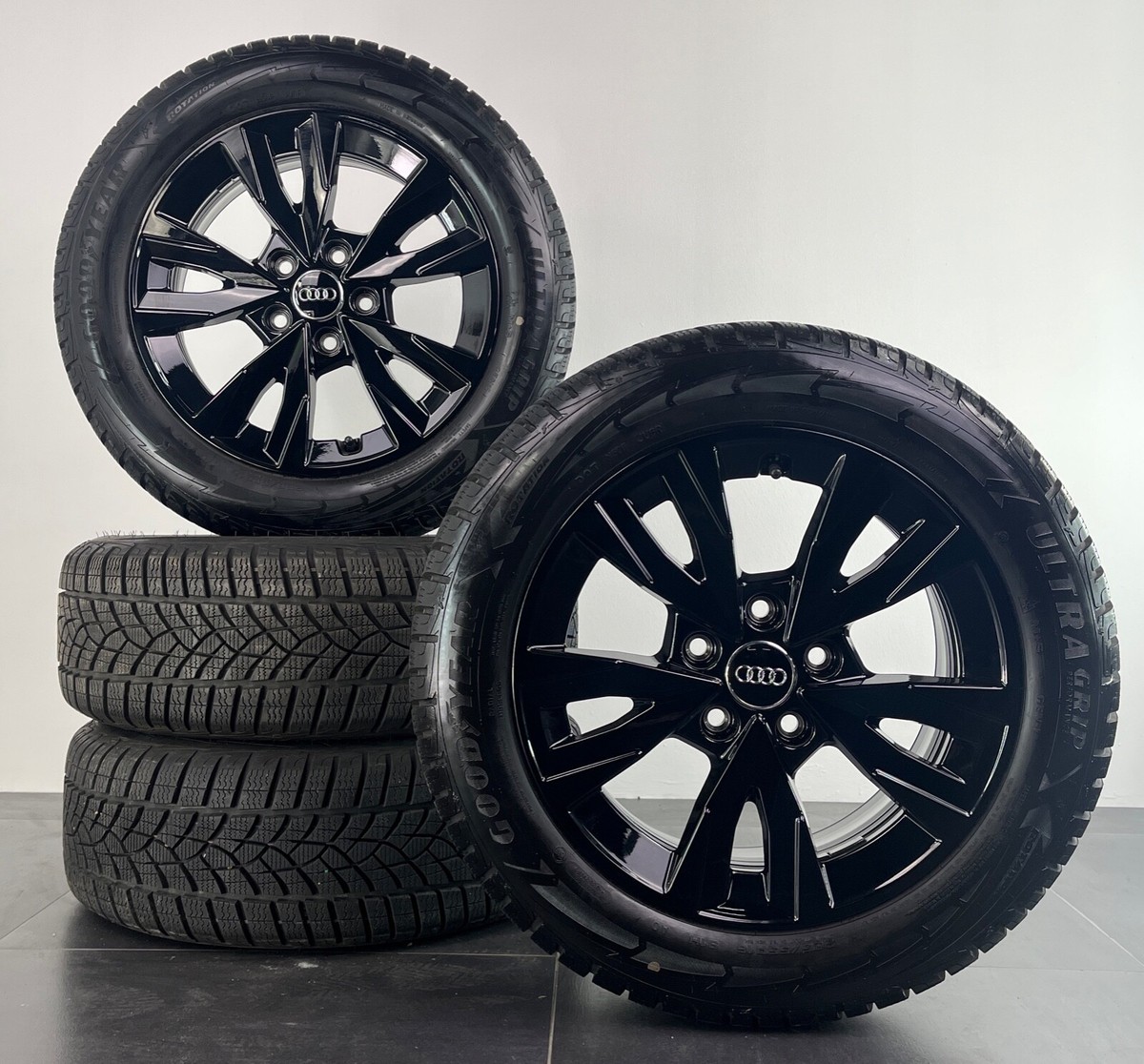 Audi A3 8Y 16 Zoll Felgen Winterreifen Winterräder original 