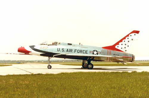 2 x USAF F-100 Super Sabre and Republic F-105 Thunderchief patches Vietnam War - Picture 10 of 12