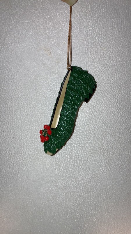 Vintage Metropolitan Museum Of Art Resin Floral Shoe Ornament 1999 Poinsettia