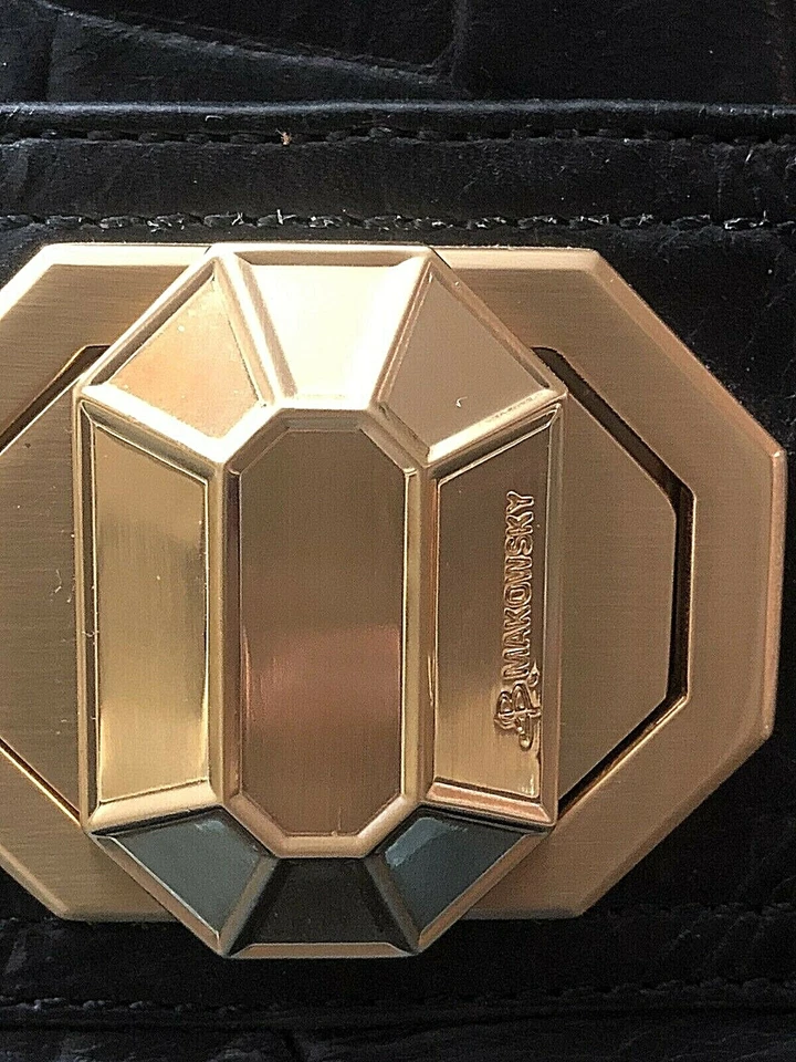 B Makowsky Black with Gold Trimmings Leather Shoulder bag #8 - Image 3 of 4