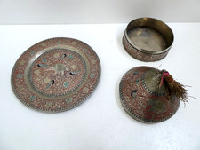 EASTERN ENGRAVED ELEPHANTS BRASS SILVER WASH LIDDED JAR POT CANISTER