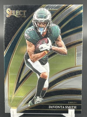  Crispy  2025 Panini Select # 290 DeVonta Smith Club Level  Eagles 