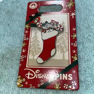 Disney Parks Pin Chip n Dale & Christmas Stocking Holiday 2022 New On Card