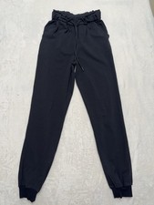 Lululemon Women  s On The Fly Pant Black Full On Luxtreme Comfort Stretch Size 2