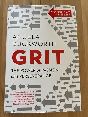 Grit : The Power of Passion and Perseverance by Angela Duckworth (2016,...