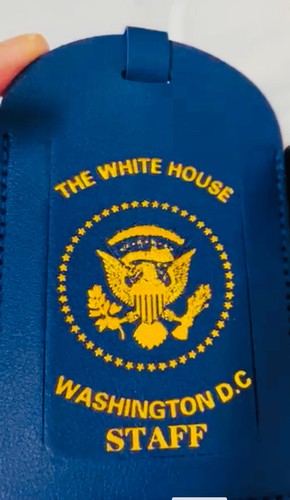 Set of 3 Blue Gold Presidential Seal White House Staff PU Leather Luggage Tag - Picture 4 of 6