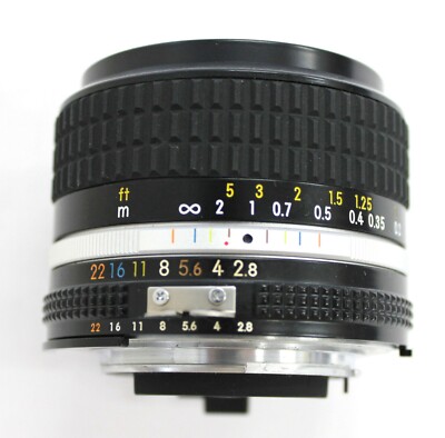 SIC Version] Nikon Ai-s Ais Nikkor 24mm F/2.8 Wide Angle MF Lens